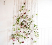 Branch hanger